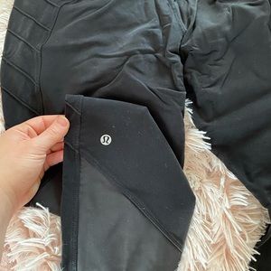 Lululemon water repelling pants